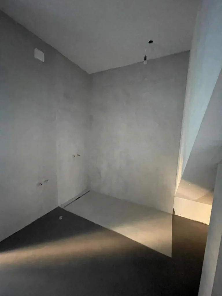 Mikrozement Boden Badezimmer Küche Treppe poxbo