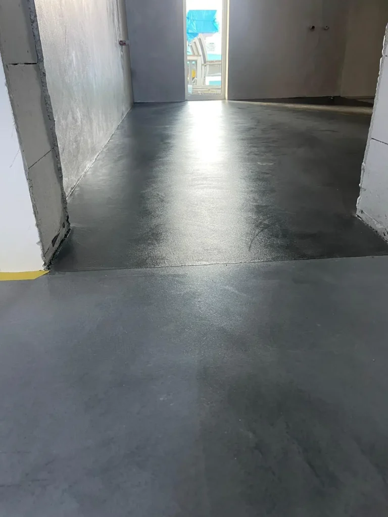 Mikrozement Boden Badezimmer Küche Treppe poxbo