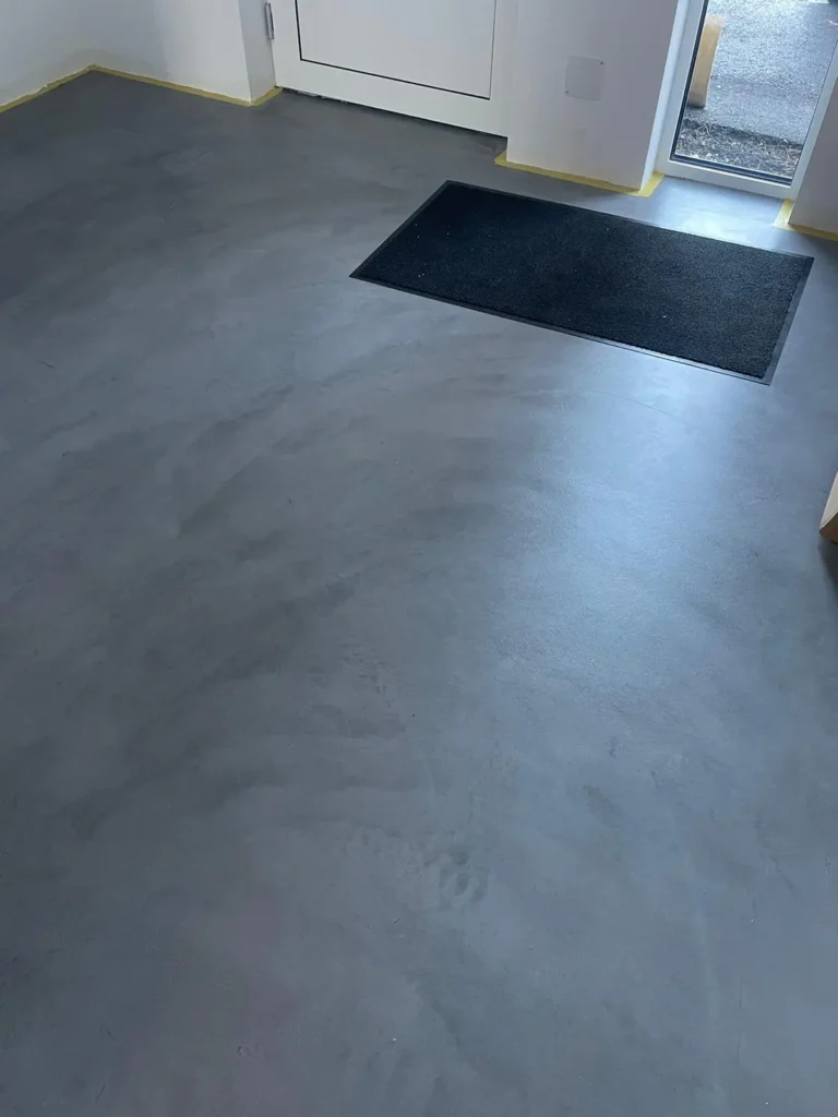 Mikrozement Boden Badezimmer Küche Treppe poxbo